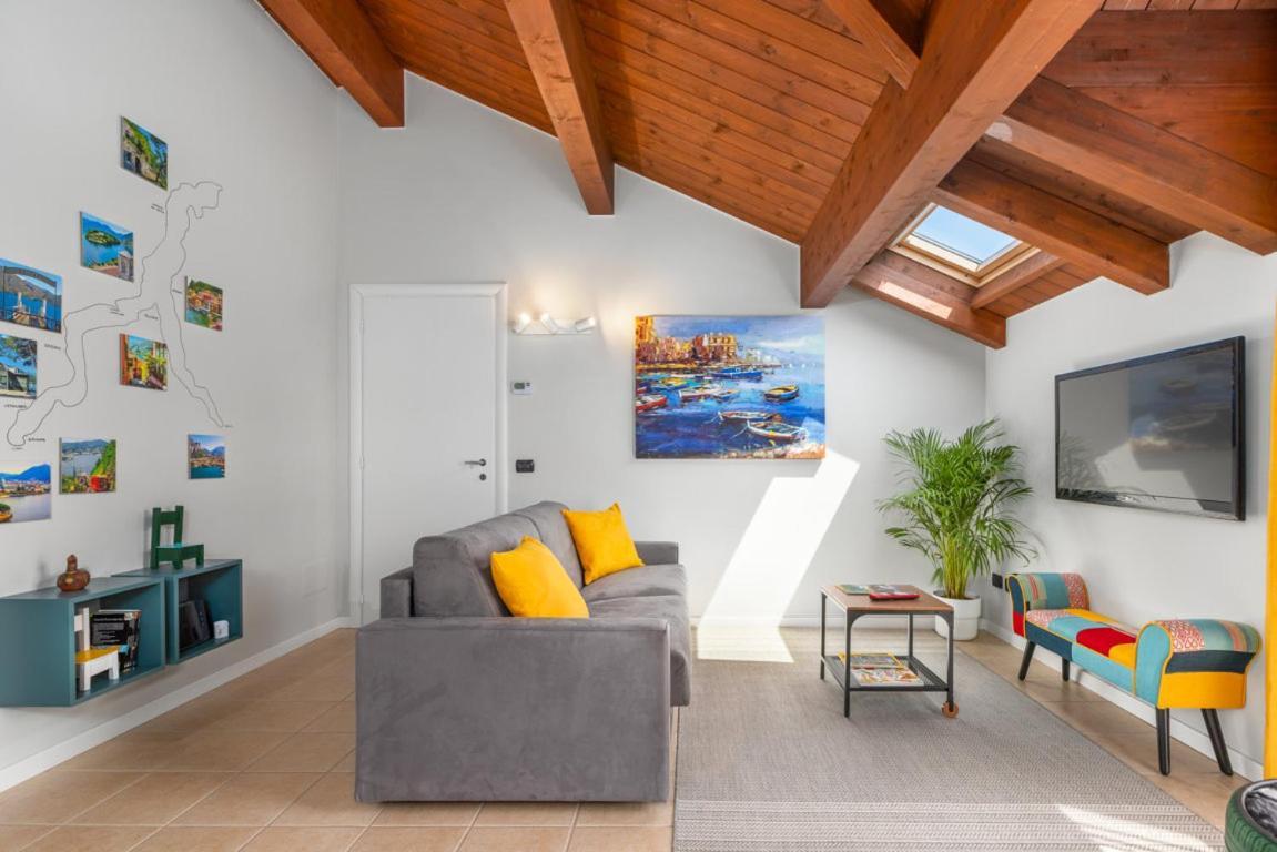 Casa Gialla 7A, New Apartment Milano&Como Bregnano Bagian luar foto